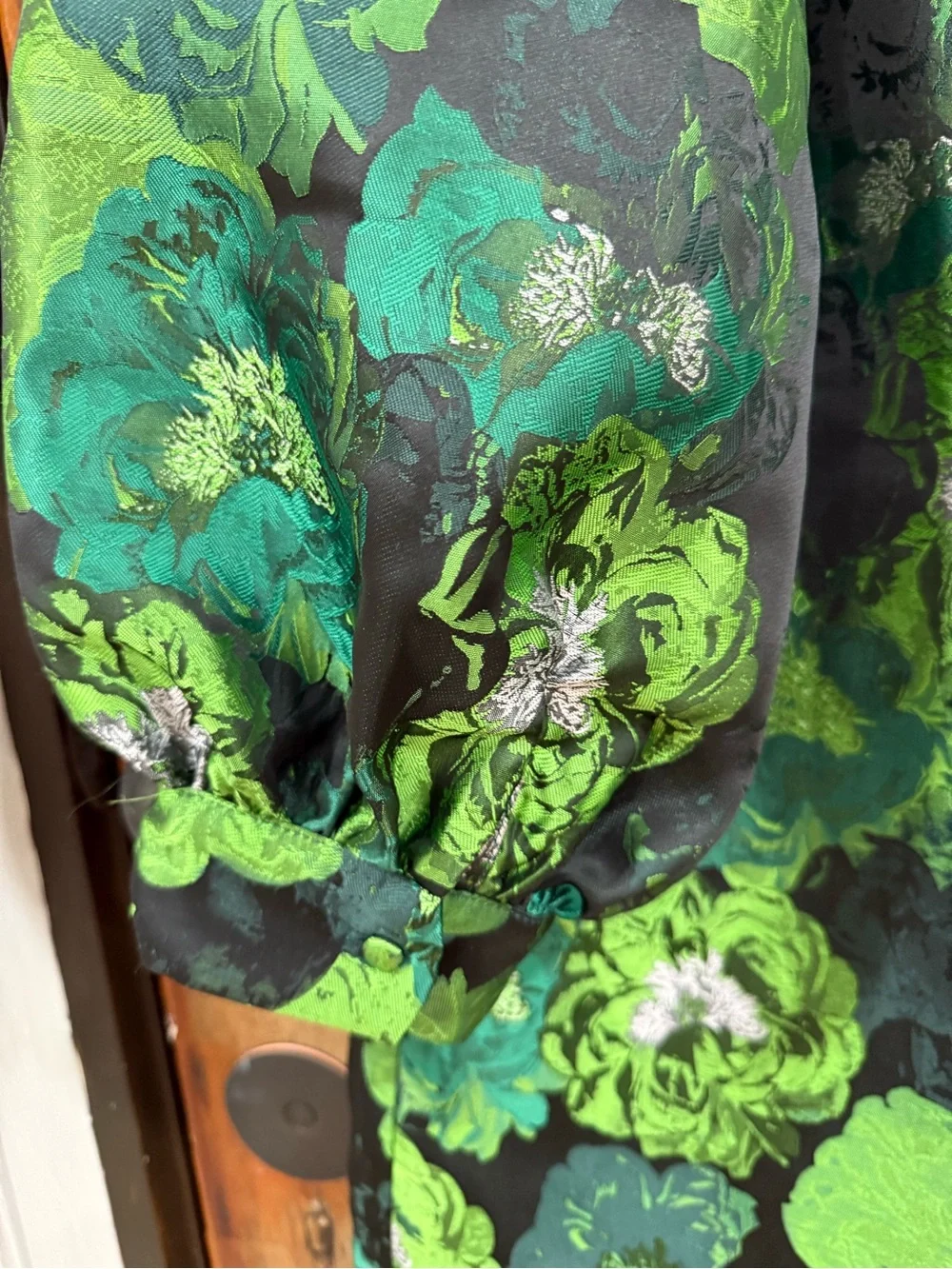 Green Floral Puff-Sleeve Tunic with Button Front